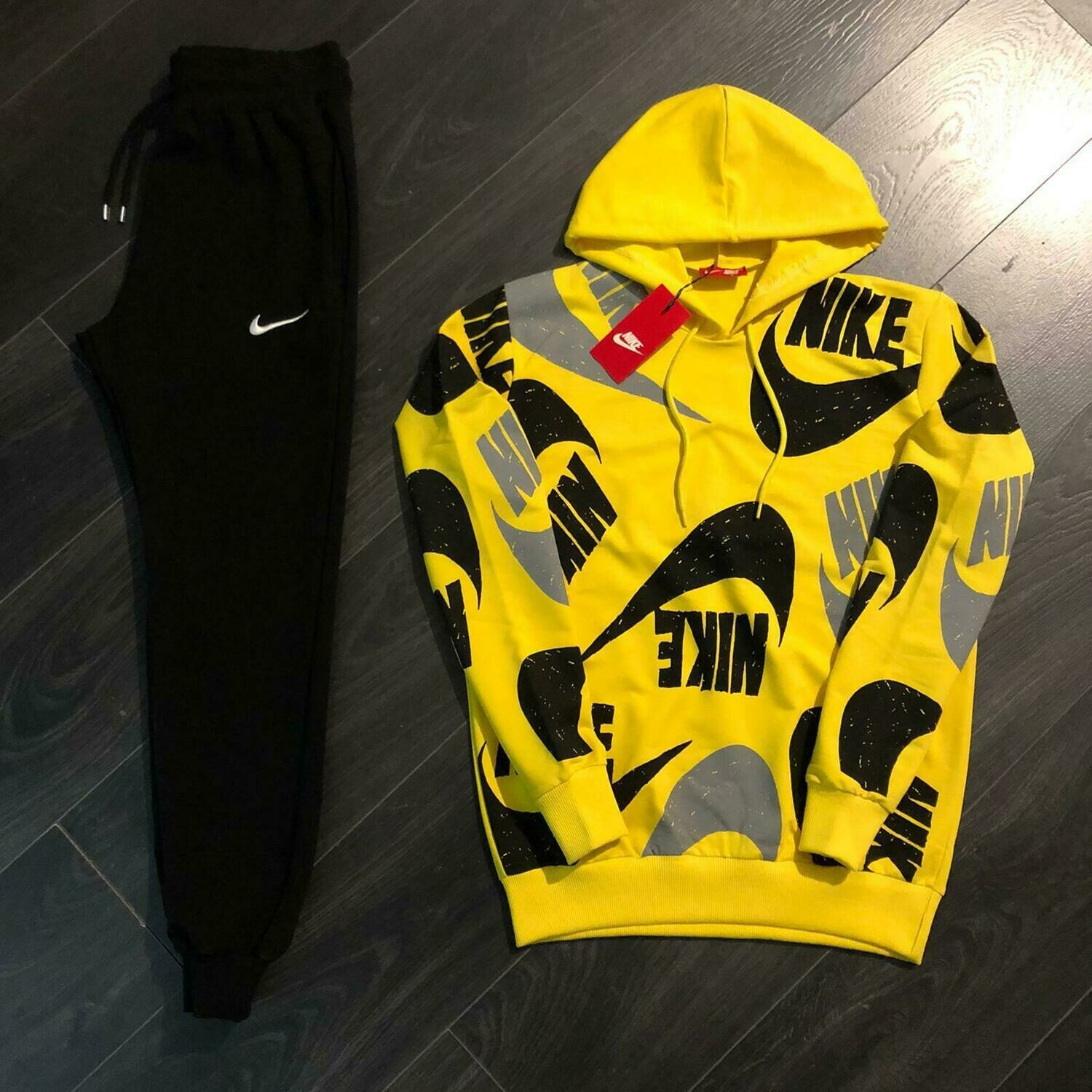 COLLECTION SPORT POUR HOMMES