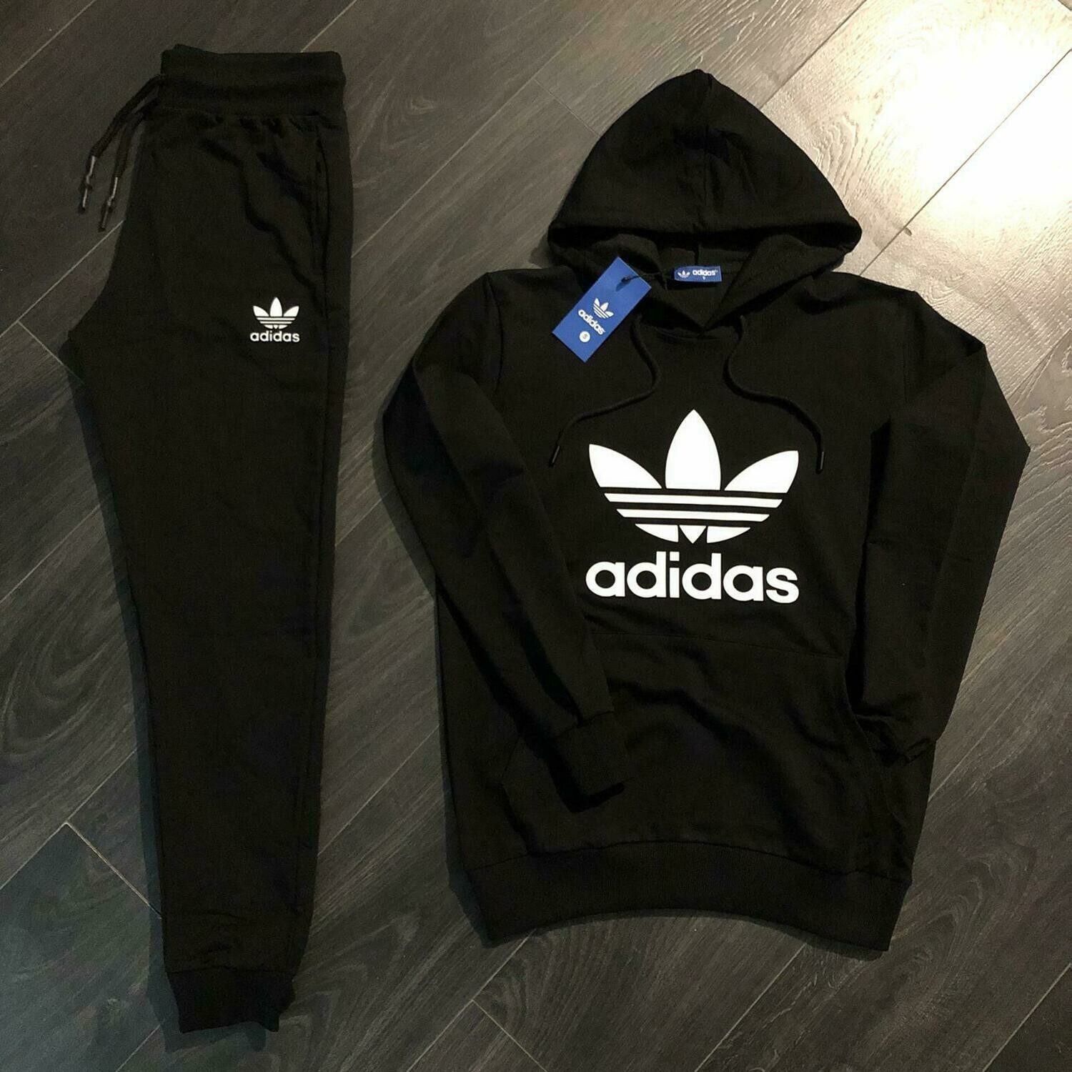 COLLECTION SPORT POUR HOMMES