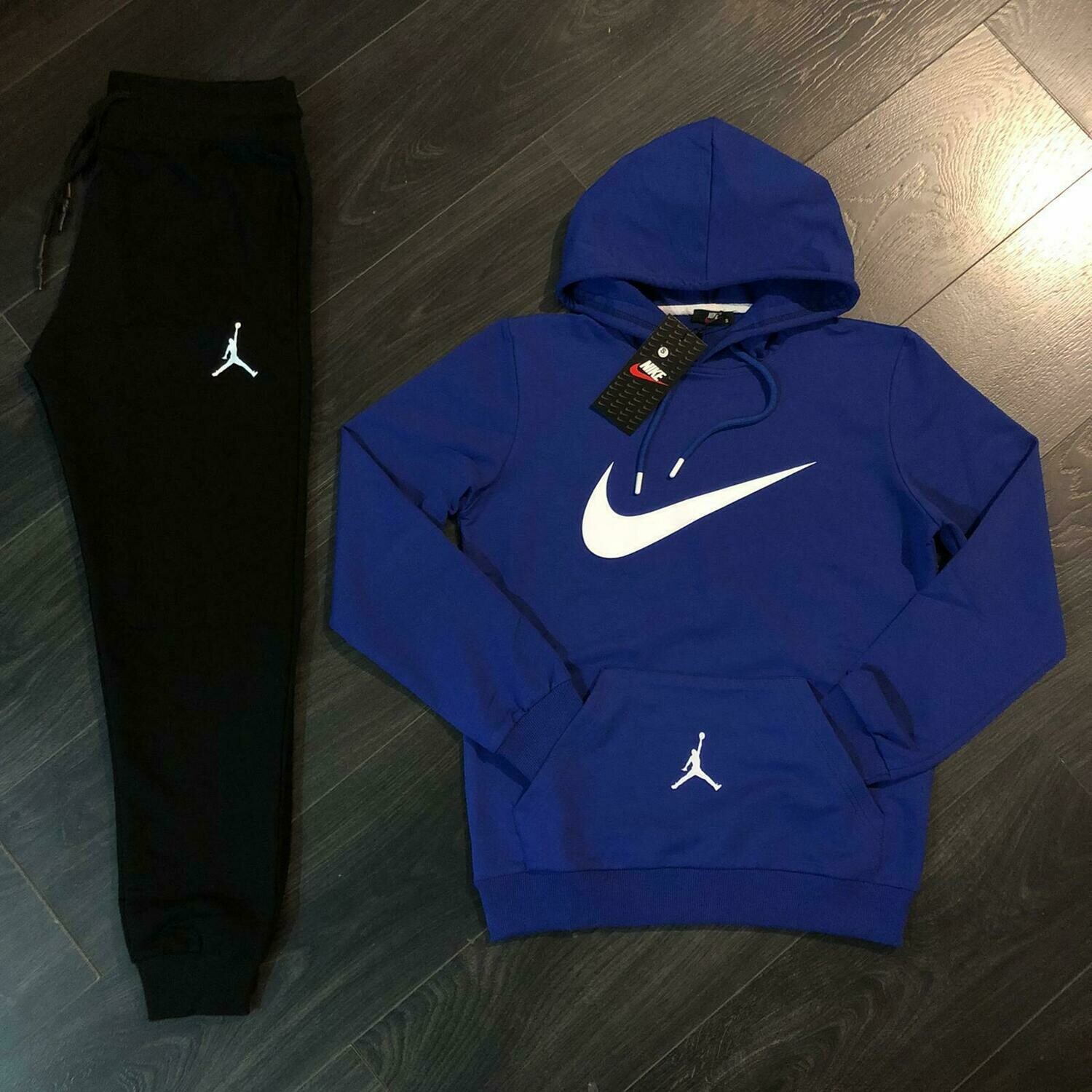 COLLECTION SPORT POUR HOMMES