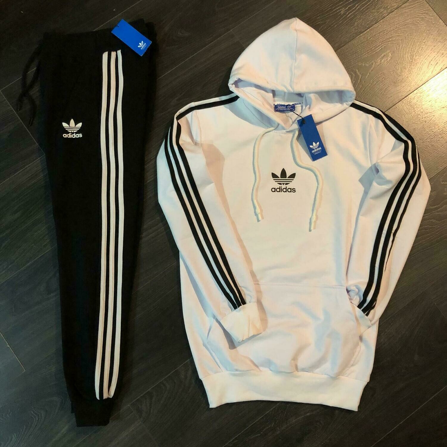 COLLECTION SPORT POUR HOMMES