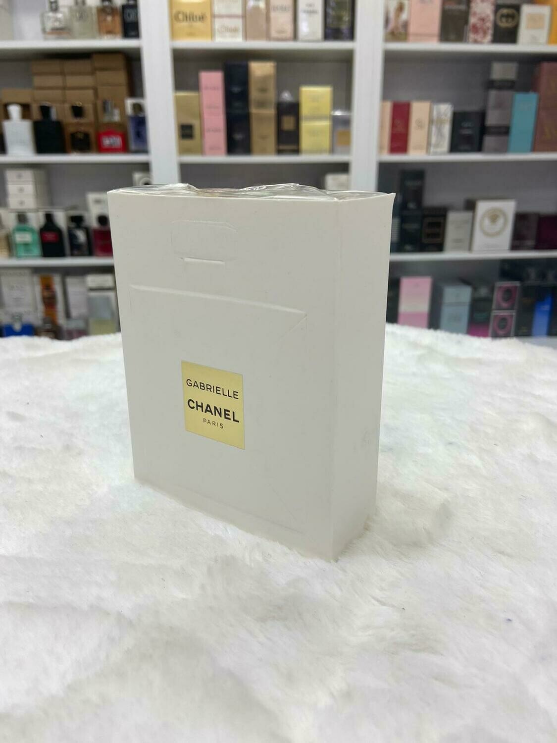 COLOGNE ET PARFUMS DE MARQUES