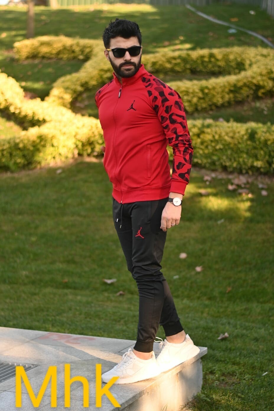 COLLECTION SPORT POUR HOMMES