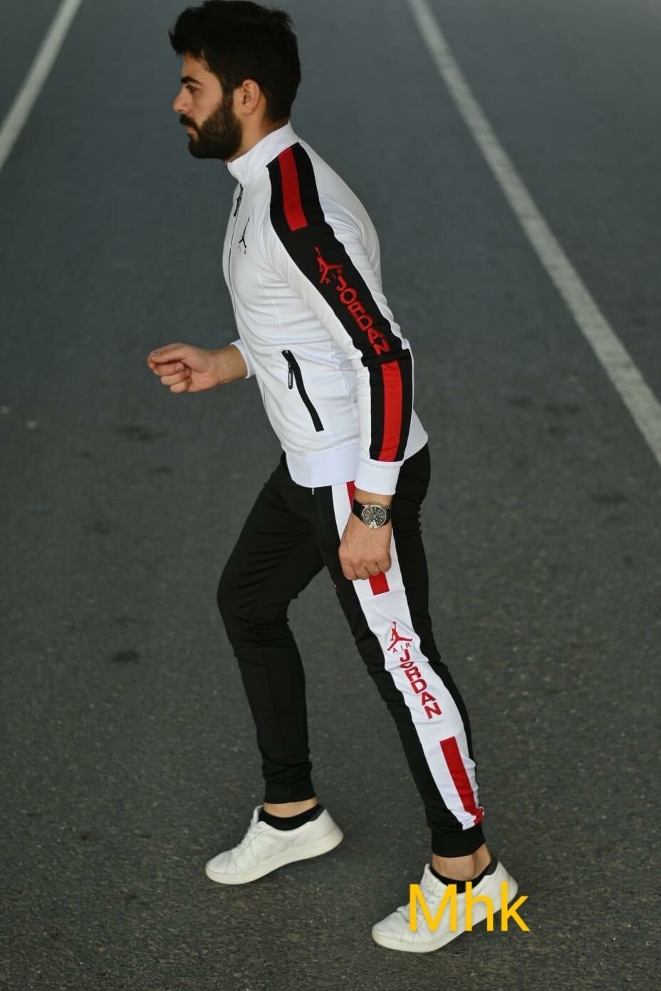COLLECTION SPORT POUR HOMMES