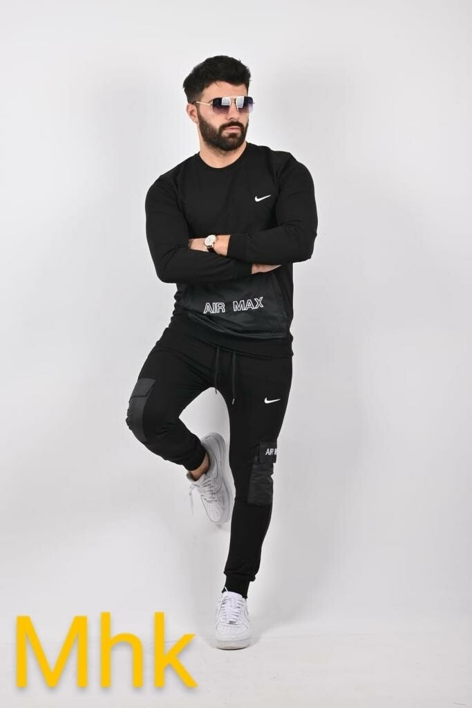 COLLECTION SPORT POUR HOMMES