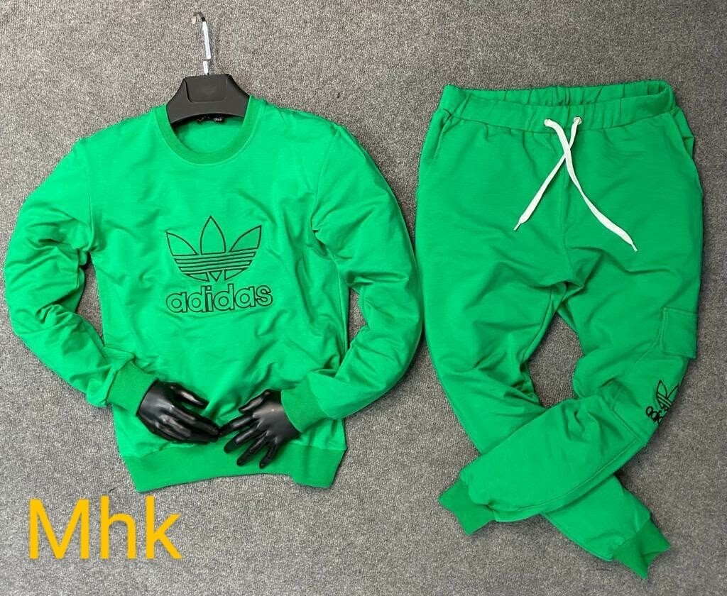 COLLECTION SPORT POUR HOMMES