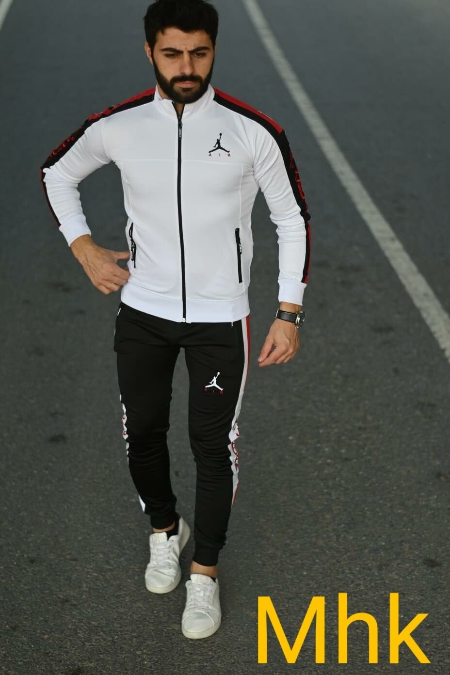 COLLECTION SPORT POUR HOMMES