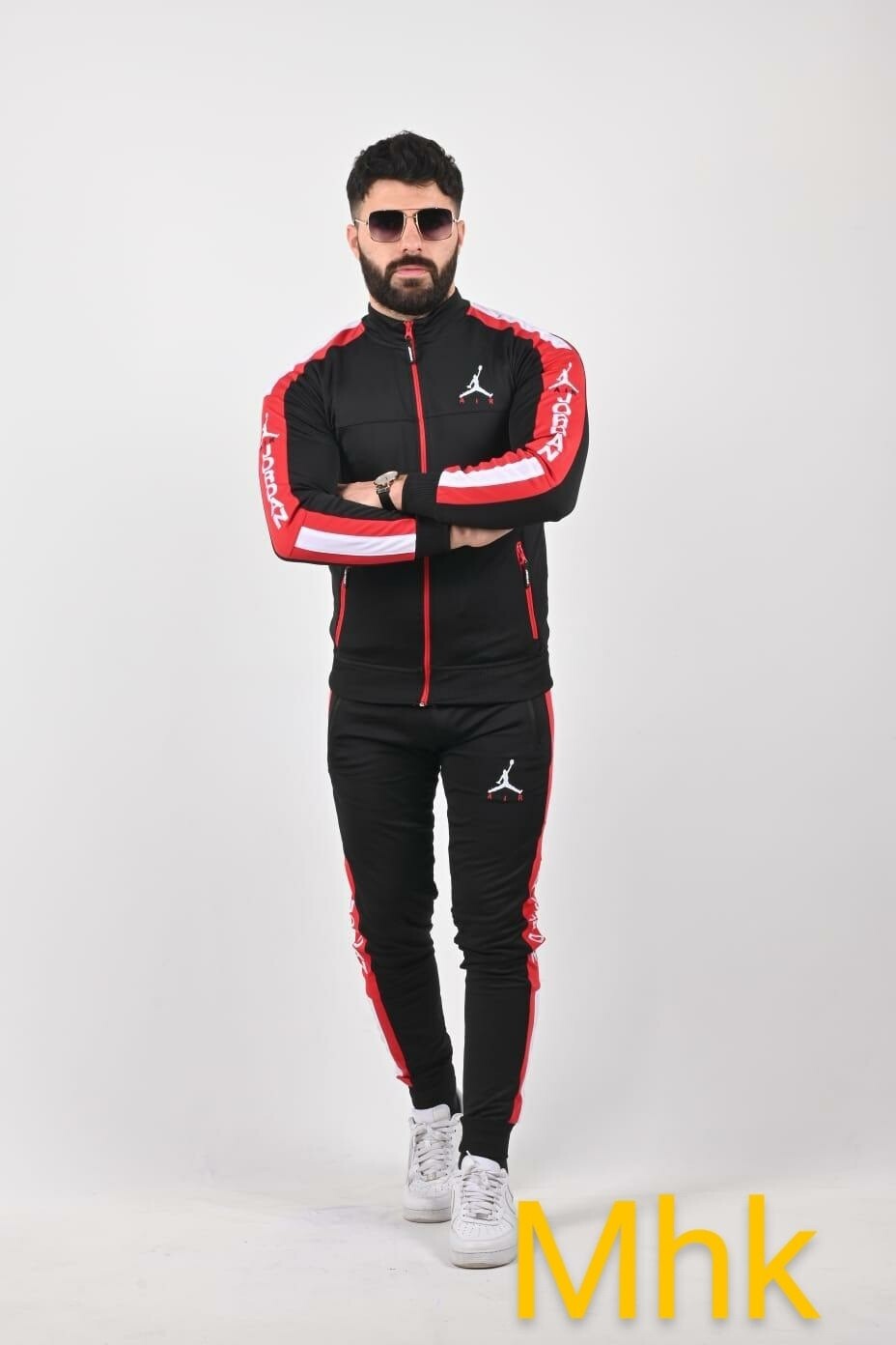 COLLECTION SPORT POUR HOMMES