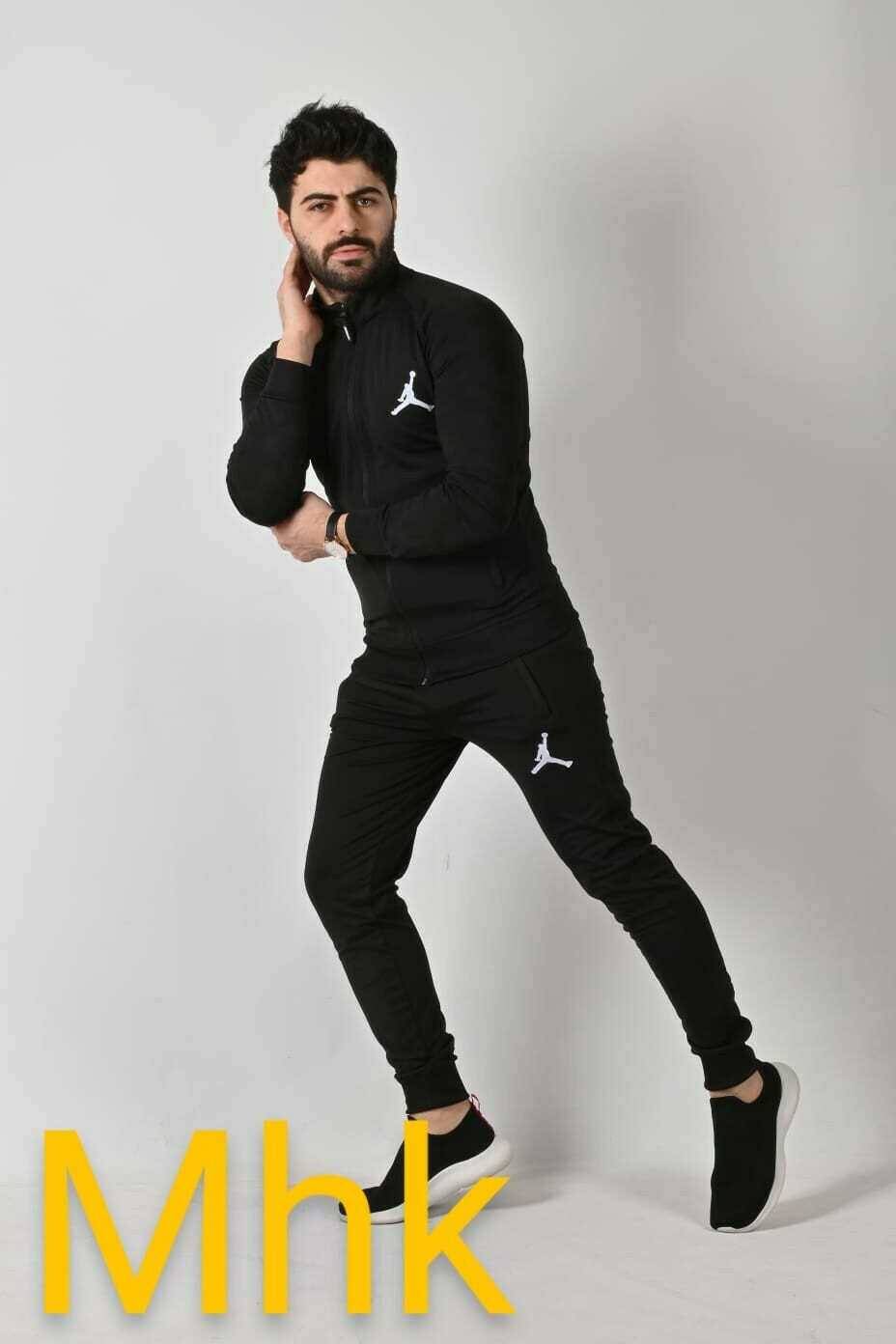 COLLECTION SPORT POUR HOMMES