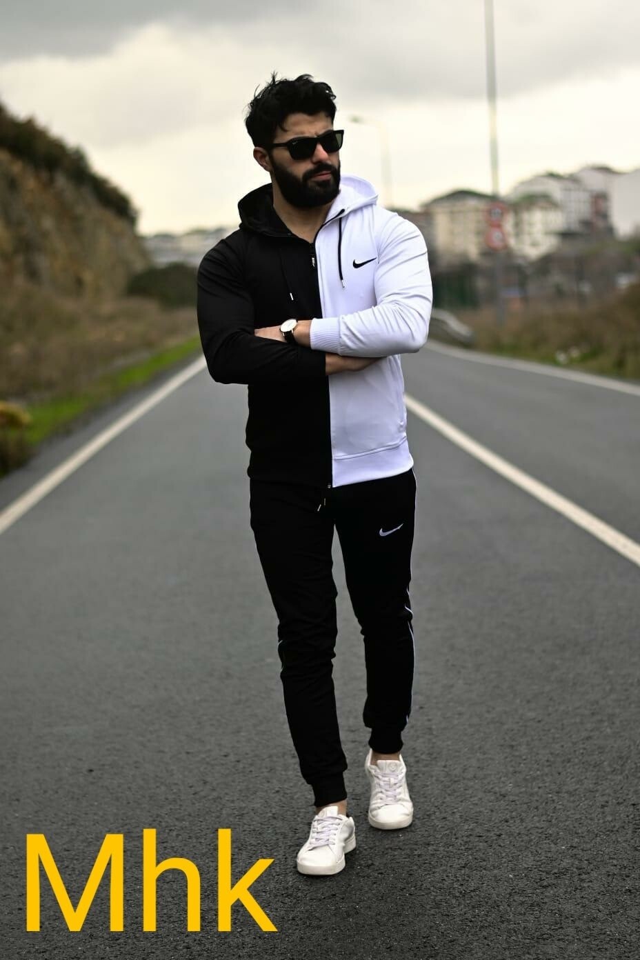COLLECTION SPORT POUR HOMMES