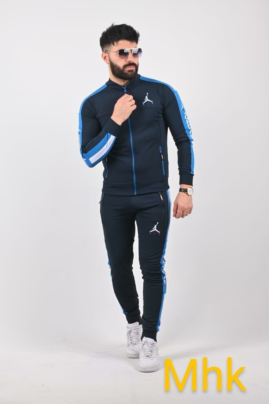 COLLECTION SPORT POUR HOMMES