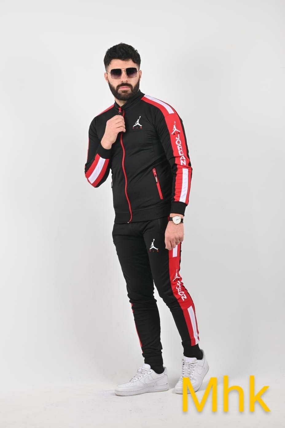 COLLECTION SPORT POUR HOMMES