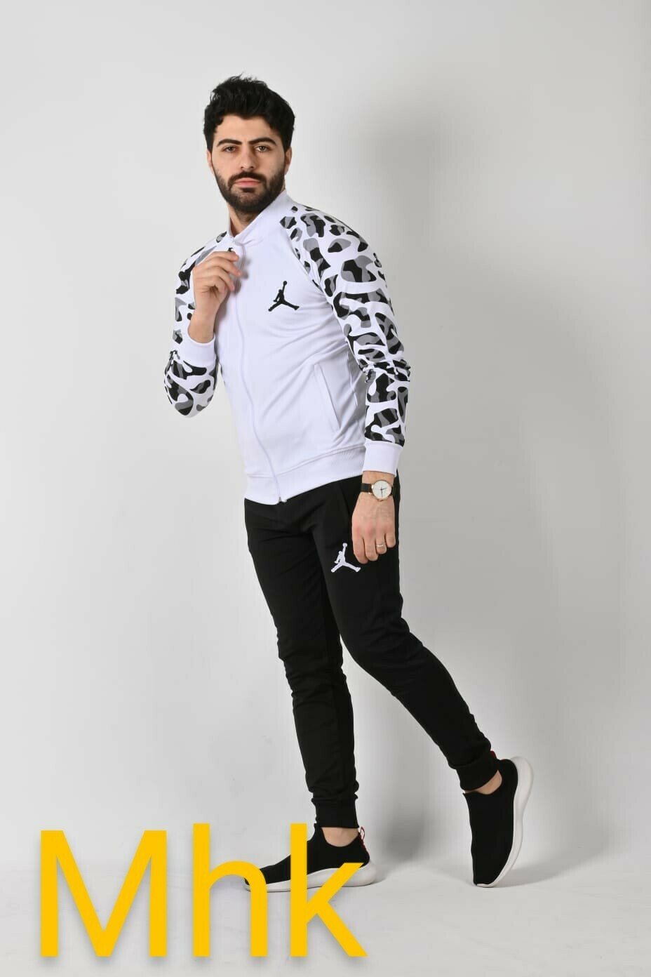 COLLECTION SPORT POUR HOMMES