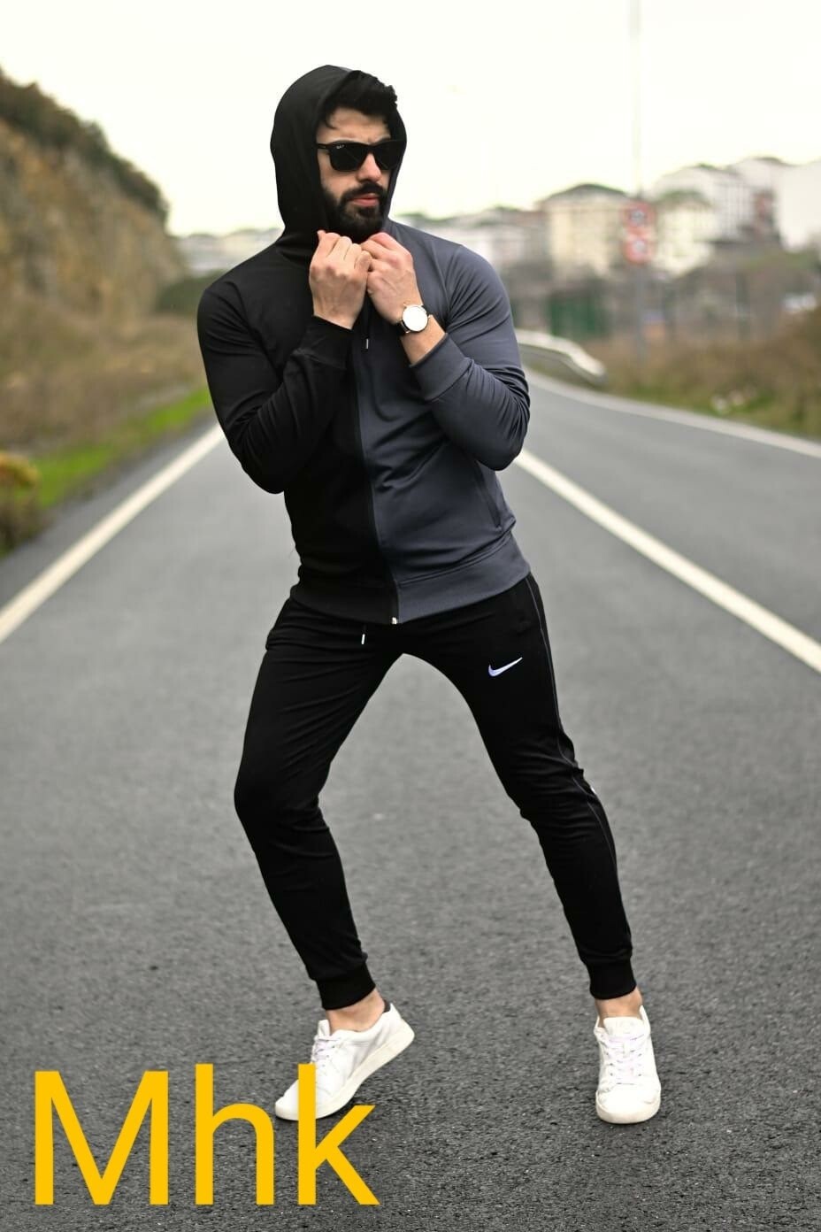 COLLECTION SPORT POUR HOMMES