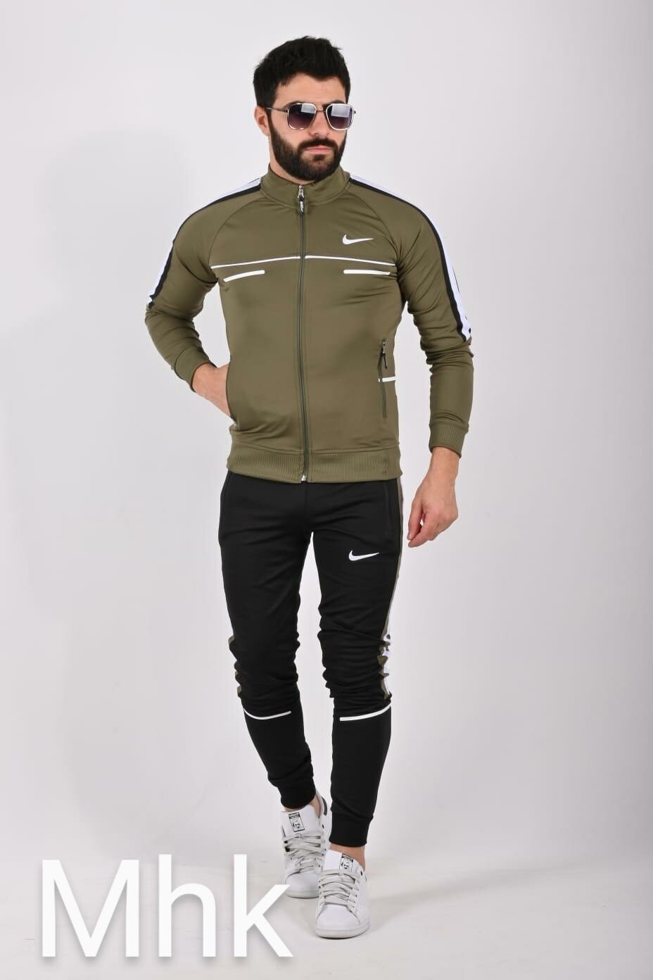 COLLECTION SPORT POUR HOMMES