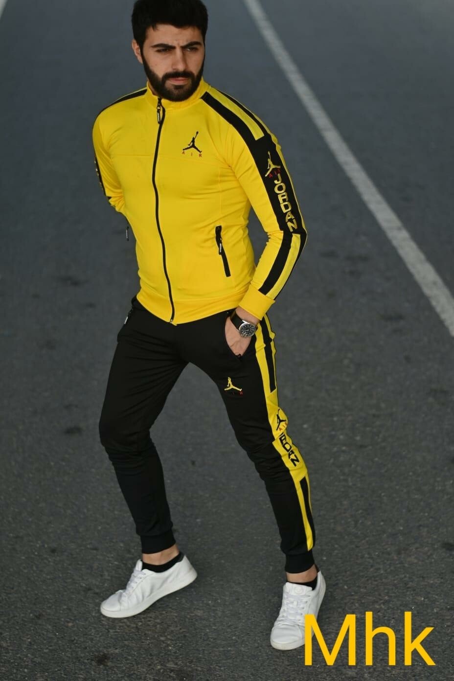 COLLECTION SPORT POUR HOMMES