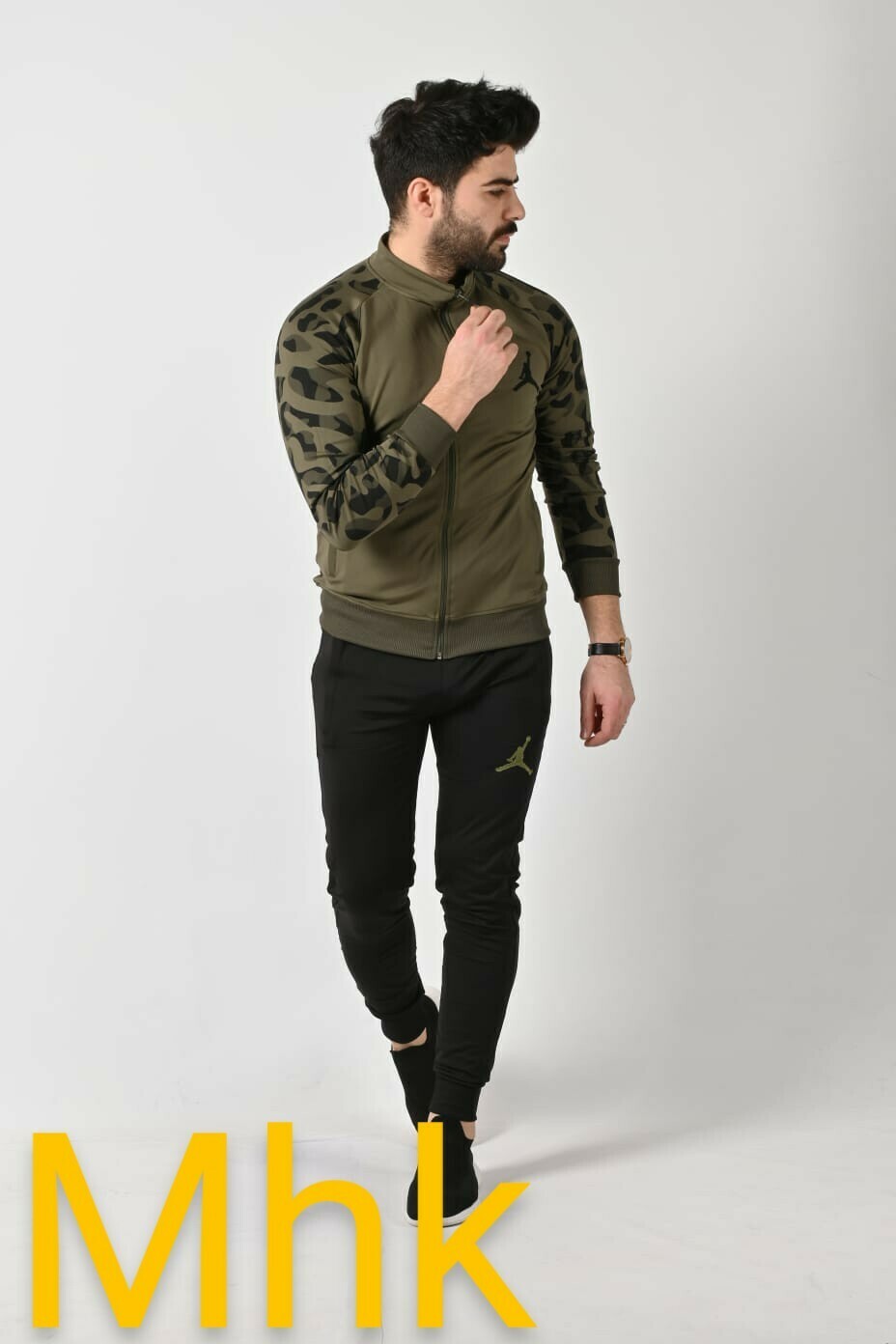 COLLECTION SPORT POUR HOMMES