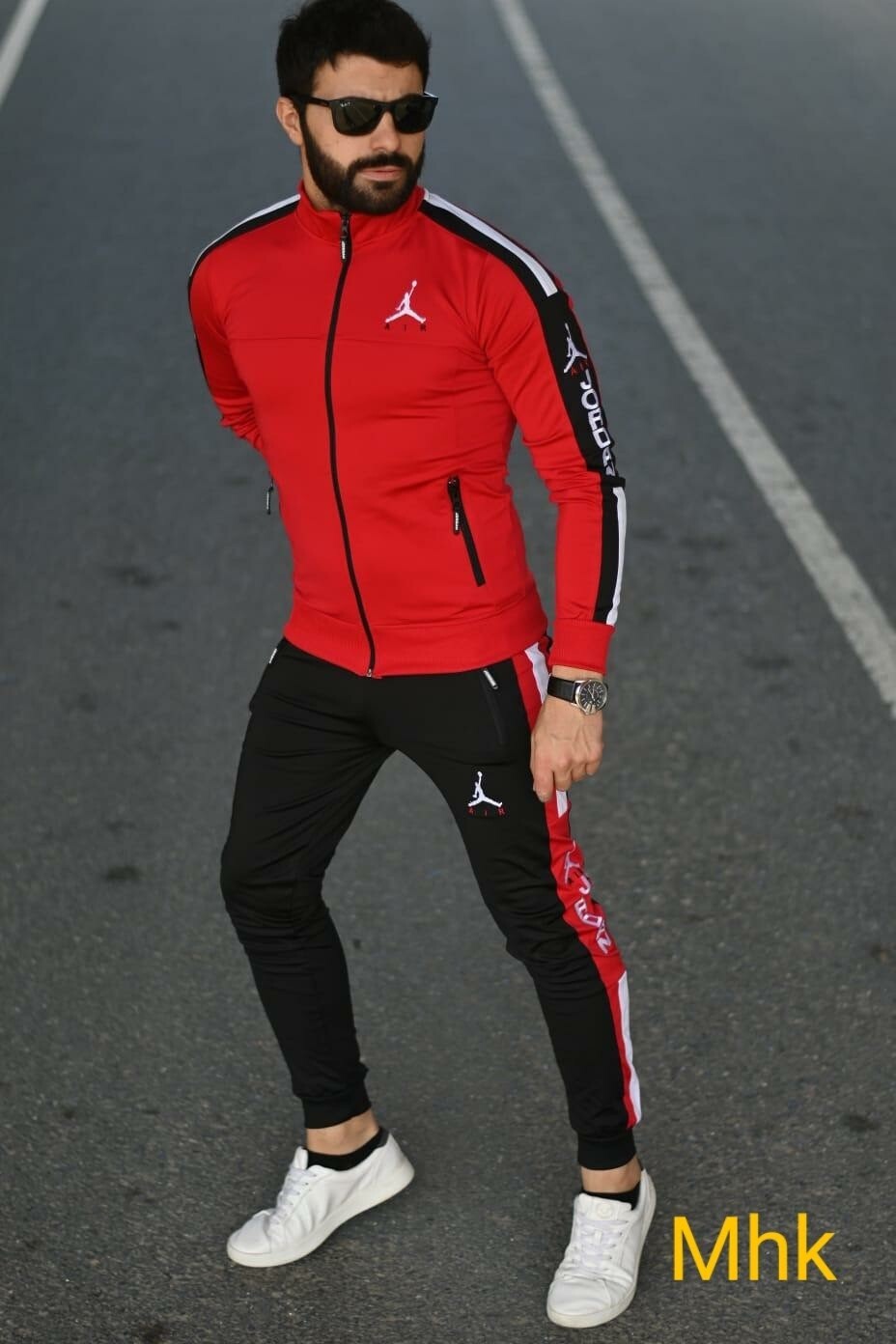 COLLECTION SPORT POUR HOMMES