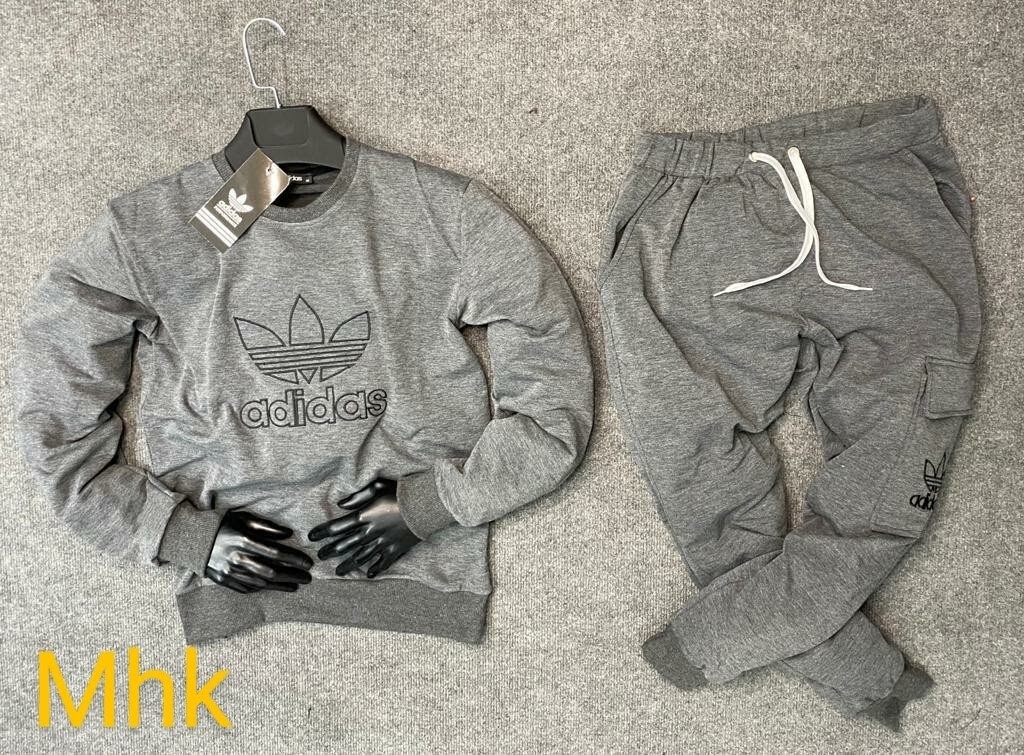 COLLECTION SPORT POUR HOMMES