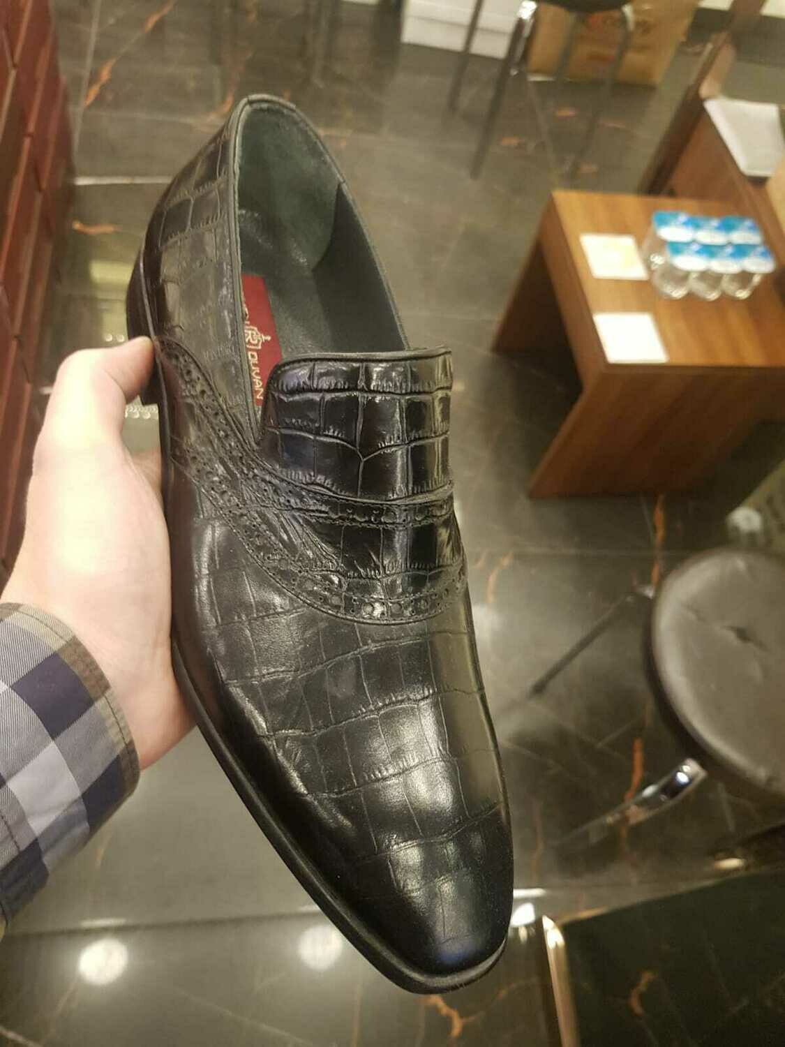 CHAUSSURES CLASSES  POUR HOMMES