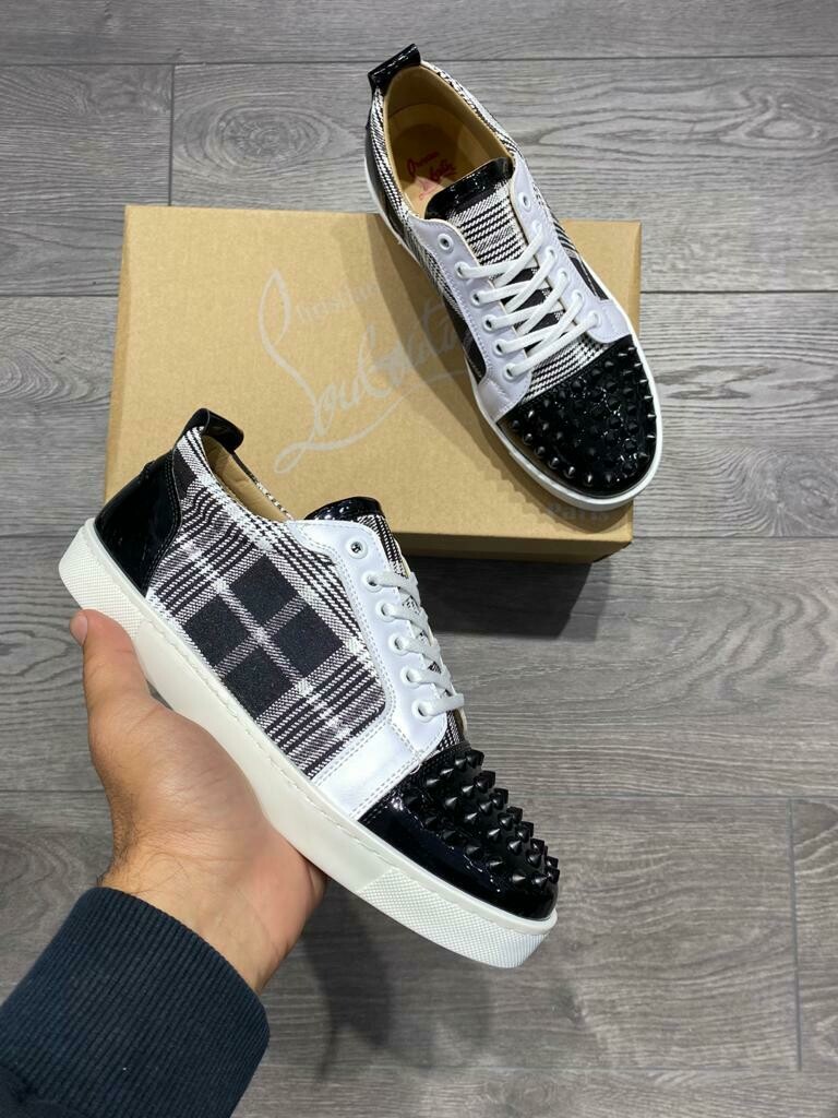 CHAUSSURES CLASSES  POUR HOMMES