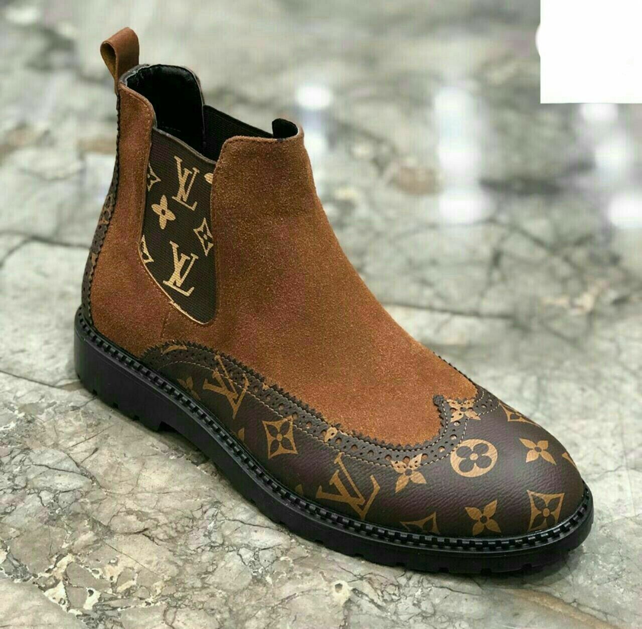 CHAUSSURES CLASSES  POUR HOMMES