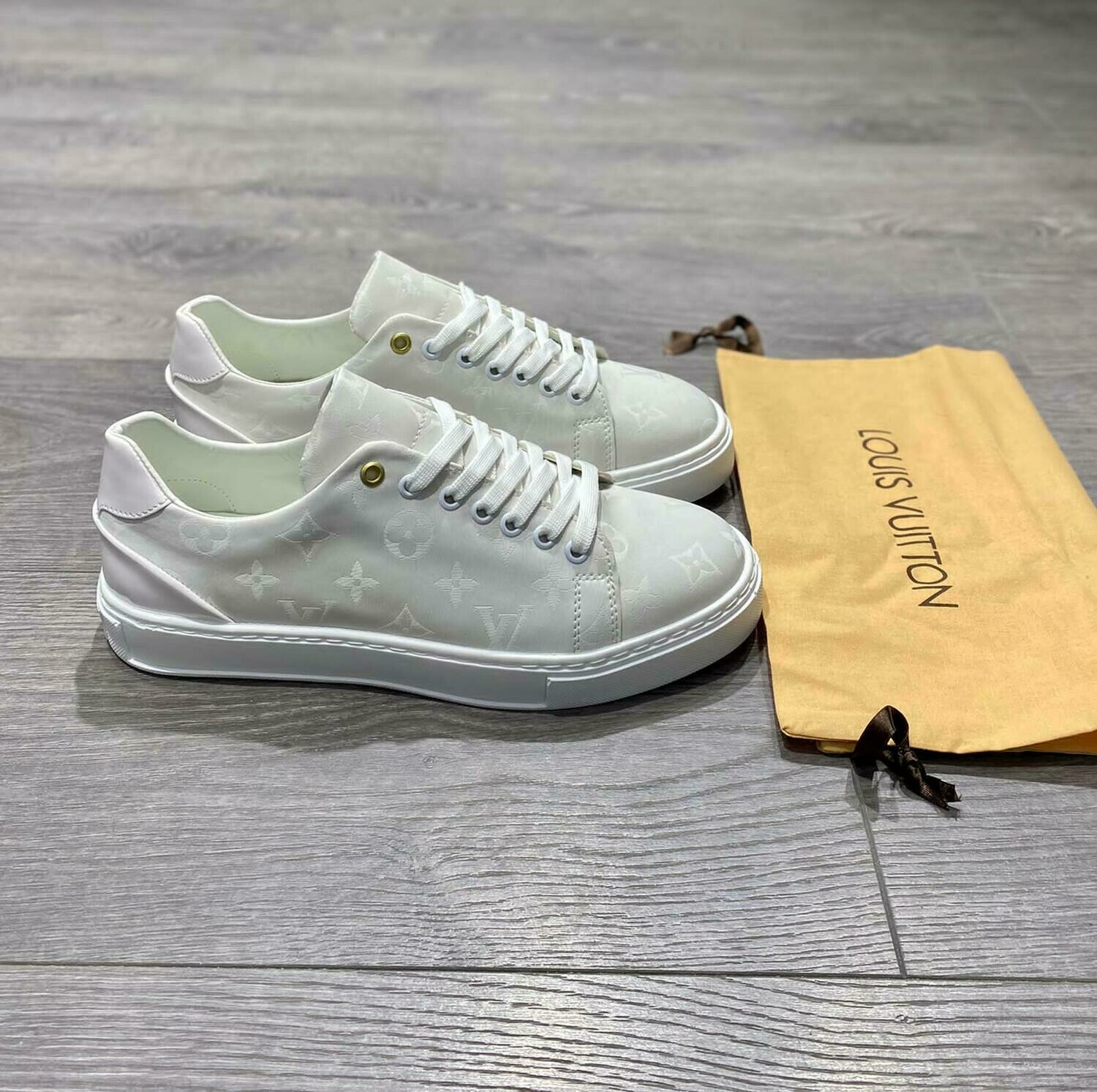 CHAUSSURES CLASSES  POUR HOMMES