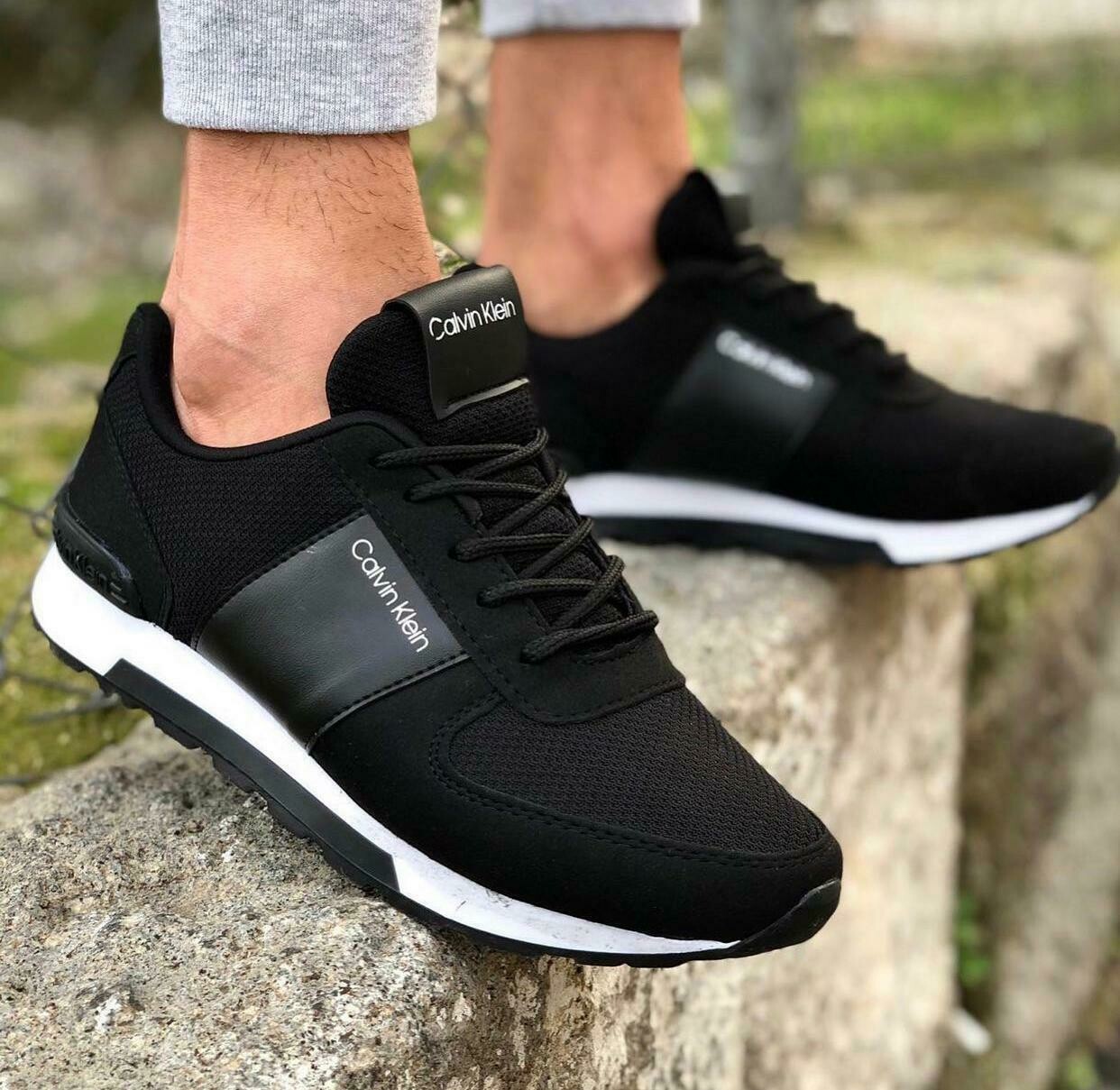 CHAUSSURES CLASSES  POUR HOMMES