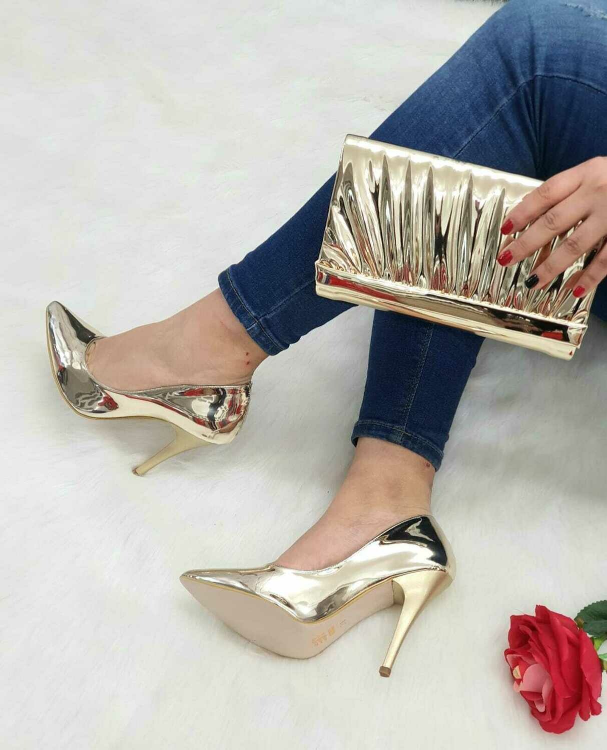 CHAUSSURES ET SACS MARQUES POUR FEMMES