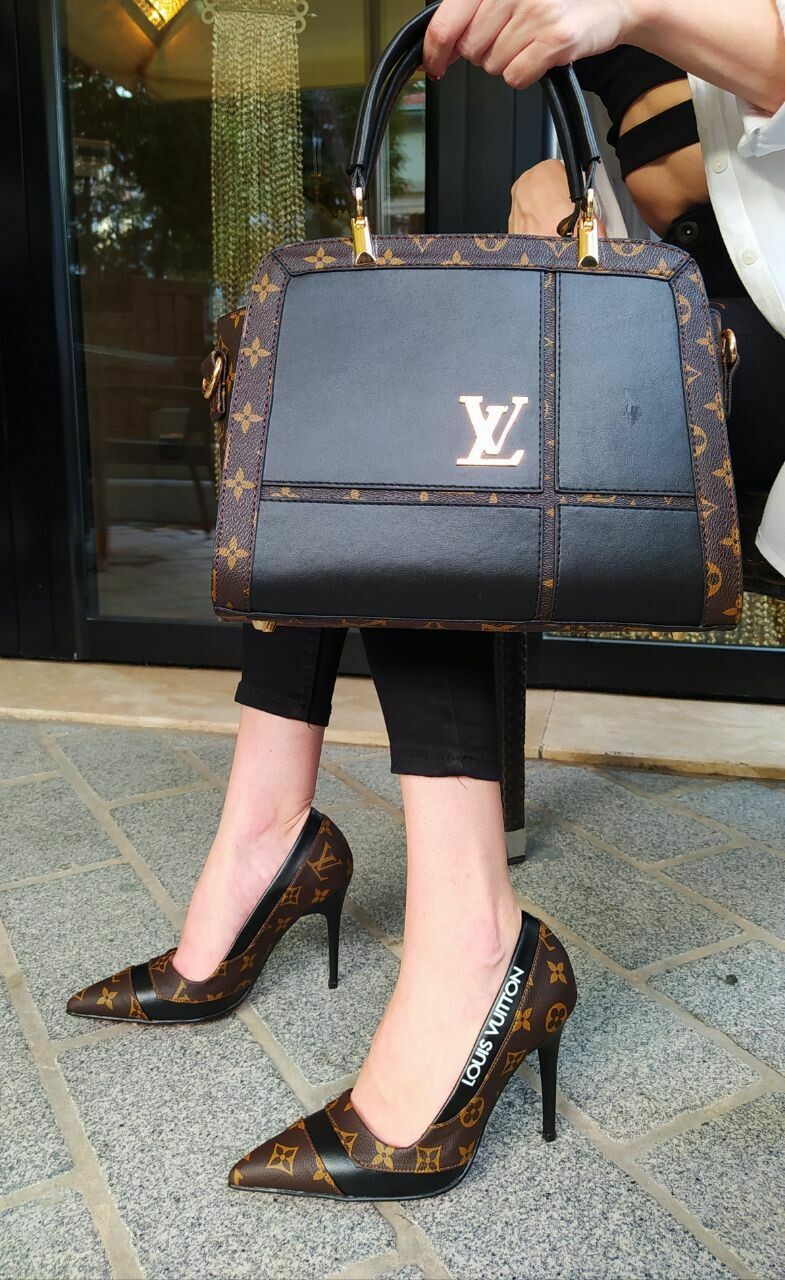 CHAUSSURES ET SACS MARQUES POUR FEMMES