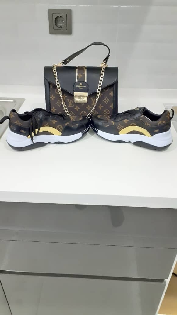 CHAUSSURES ET SACS MARQUES POUR FEMMES