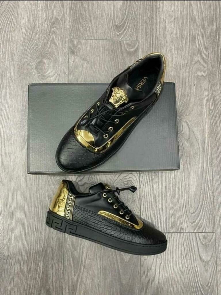 CHAUSSURES CLASSES  POUR HOMMES