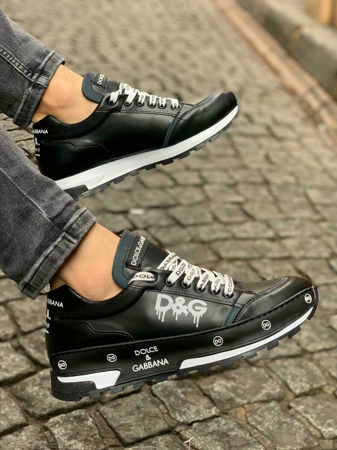 CHAUSSURES CLASSES  POUR HOMMES