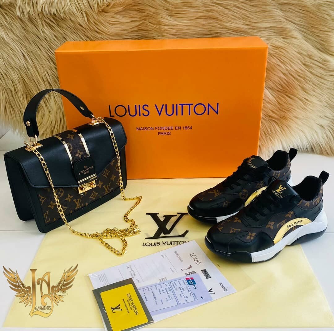 CHAUSSURES ET SACS MARQUES POUR FEMMES