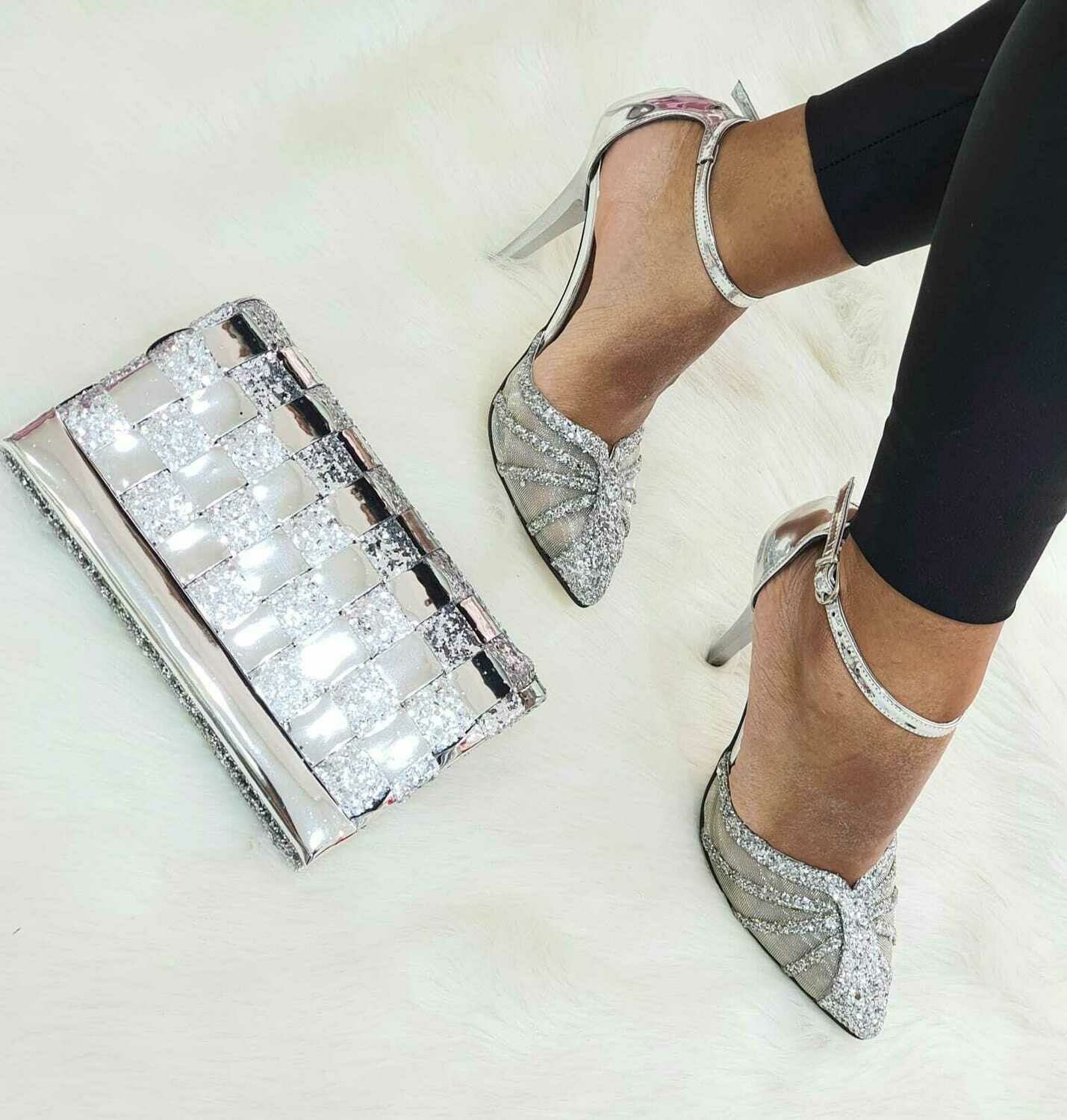 CHAUSSURES ET SACS MARQUES POUR FEMMES