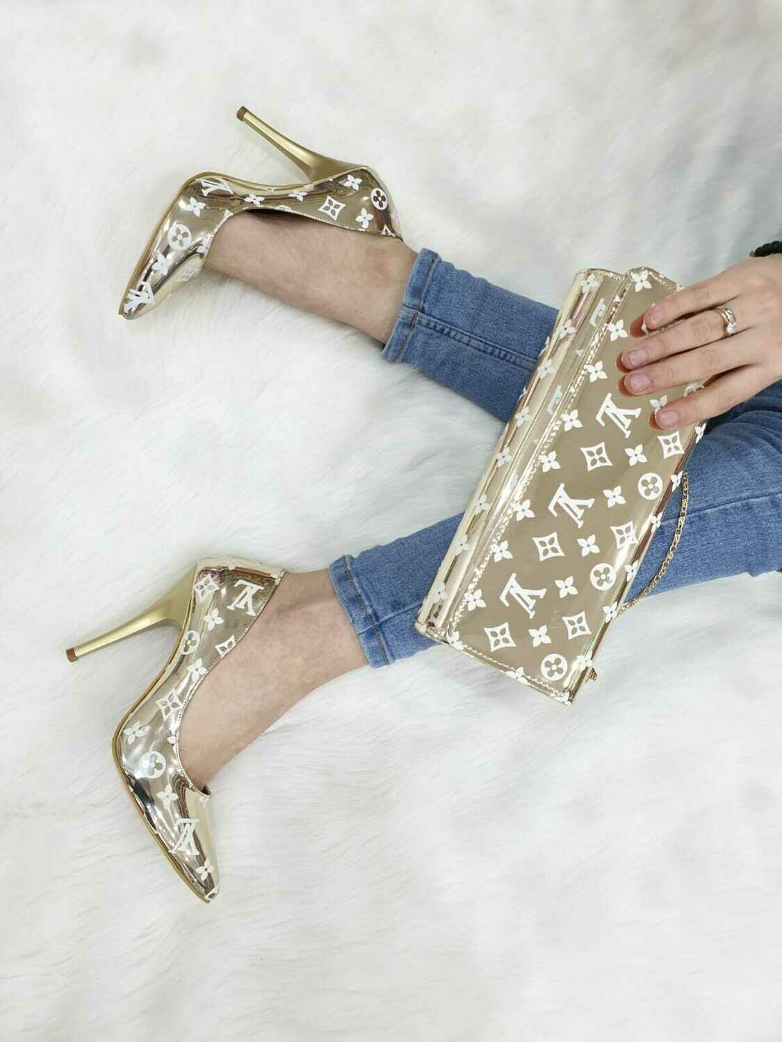 CHAUSSURES ET SACS MARQUES POUR FEMMES