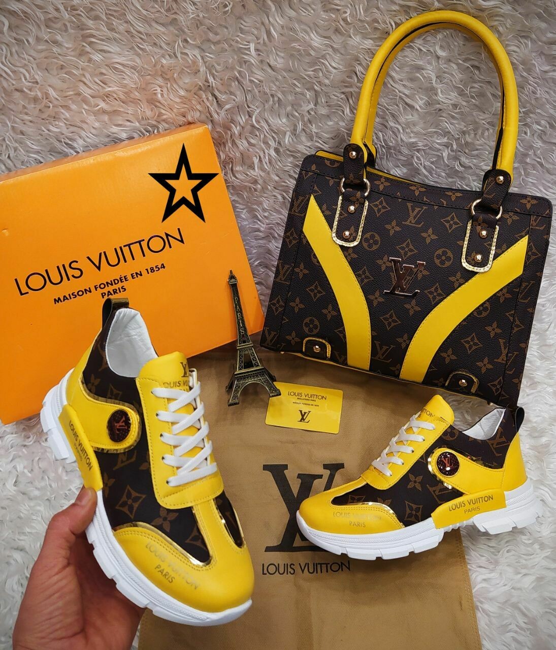 CHAUSSURES ET SACS MARQUES POUR FEMMES