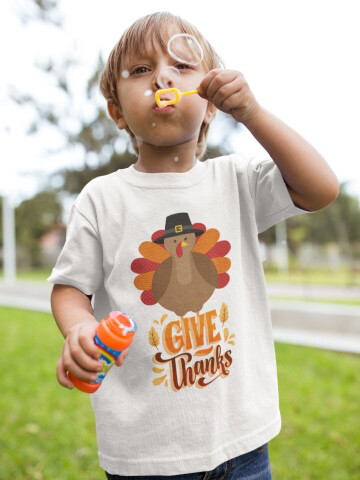 T Shirt - GIVE THANKS -