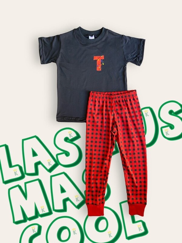 Pijama - CHRISTMAS CLASS. SQ. BLK/RED + INITIALS -
