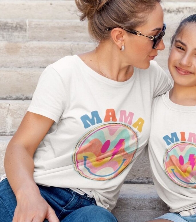 TShirts - RETRO COLORFUL MAMA -