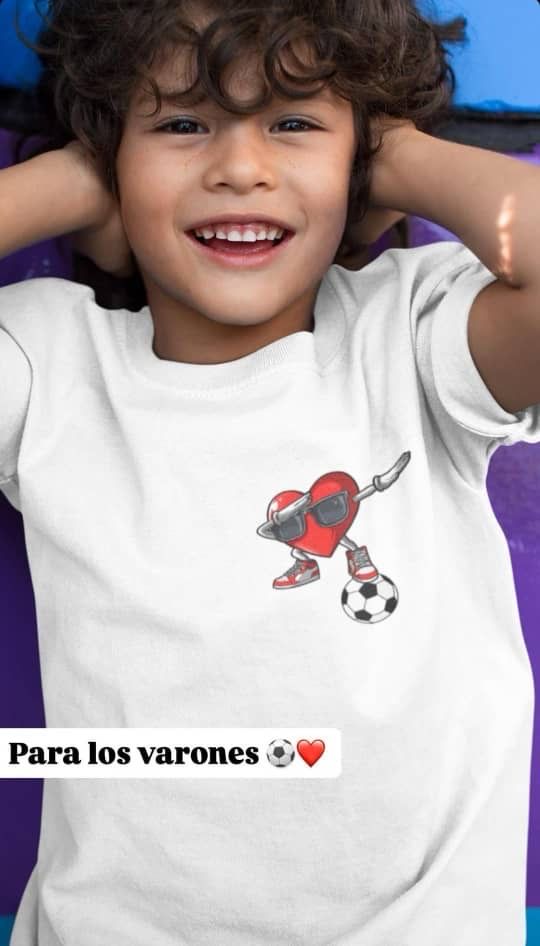 T Shirt - Soccer Heart Pocket -