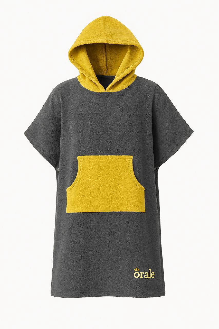 - Poncho Toalla Negro/Amarillo -