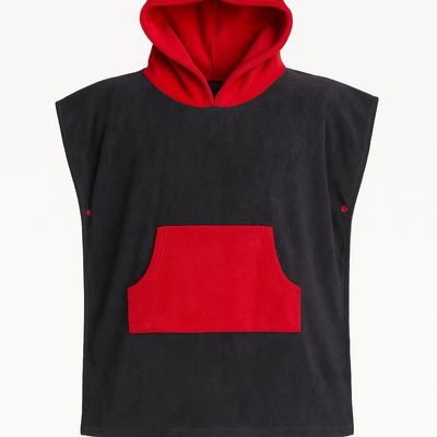 - Poncho Toalla Negro/Rojo -