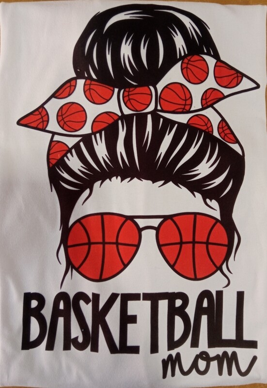 T Shirt - BASKETBALL MOM -
