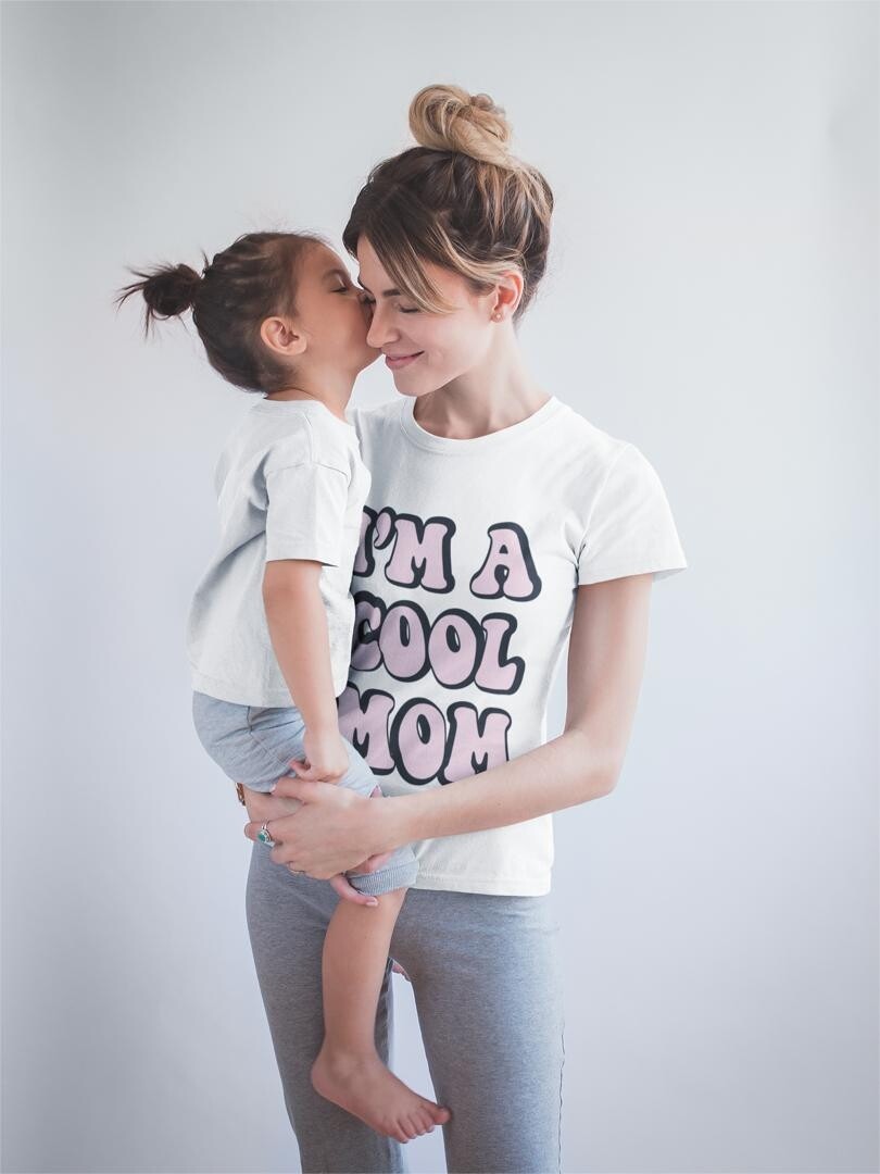 TShirts - I'M A COOL MOM -
