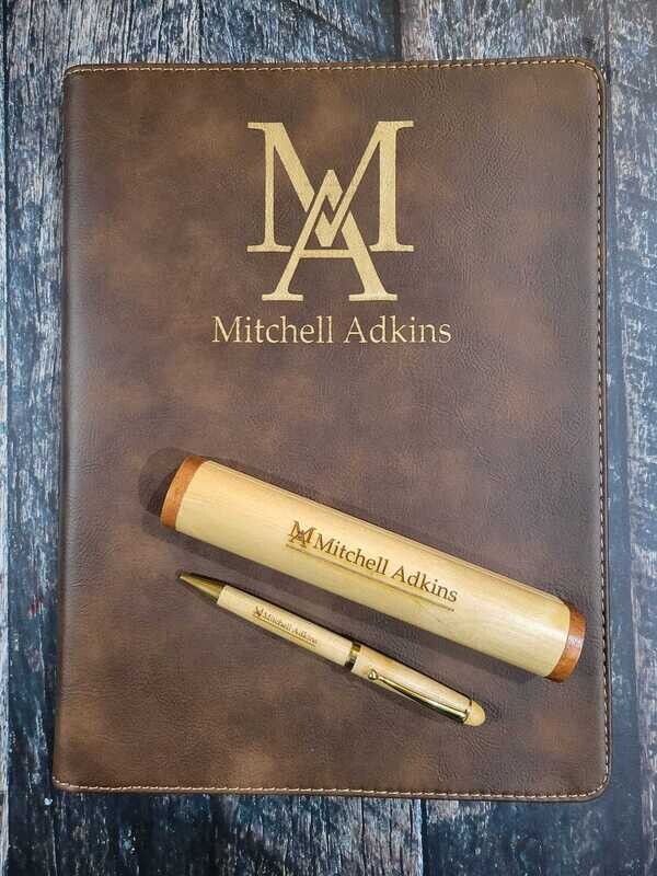 Portfolio set with pen and case
