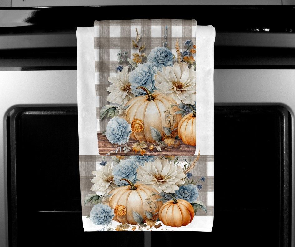 Plaid Pumpkin in blue, white and orange Towel Set