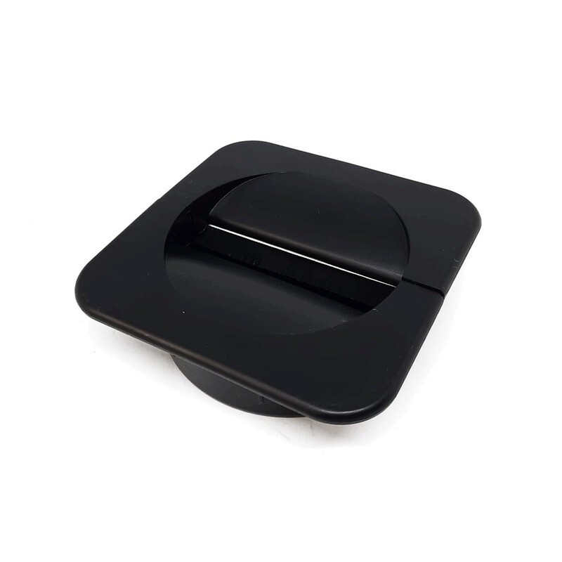 Pasacable Cuadrado con Ranura Negro 8cm. (Caja: 1 PZA)