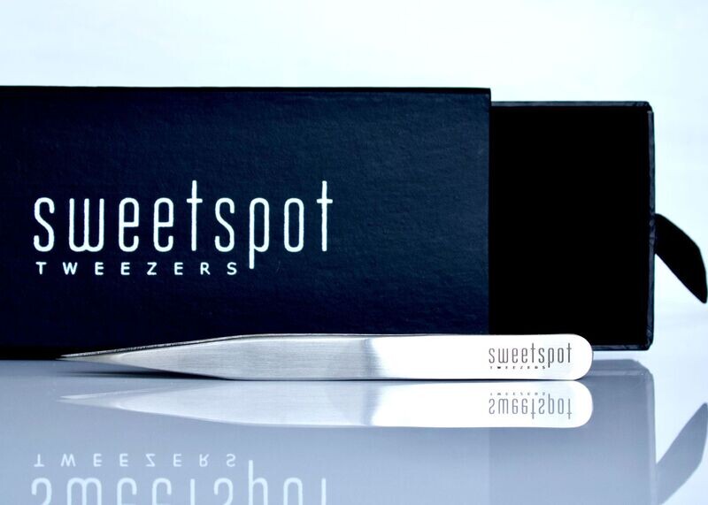 Straight Lash Tweezer