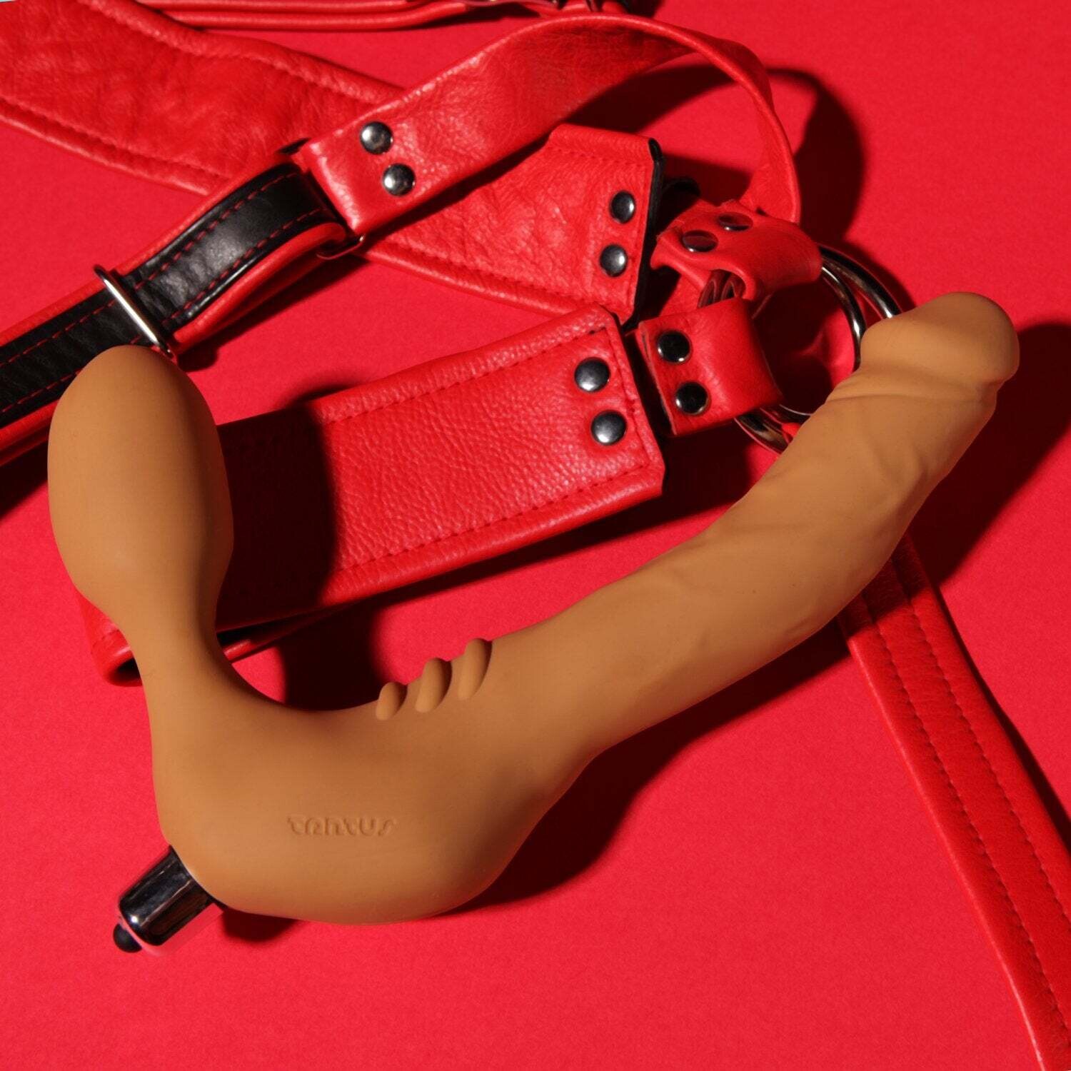 Tantus Strapless Strap-On Dildo