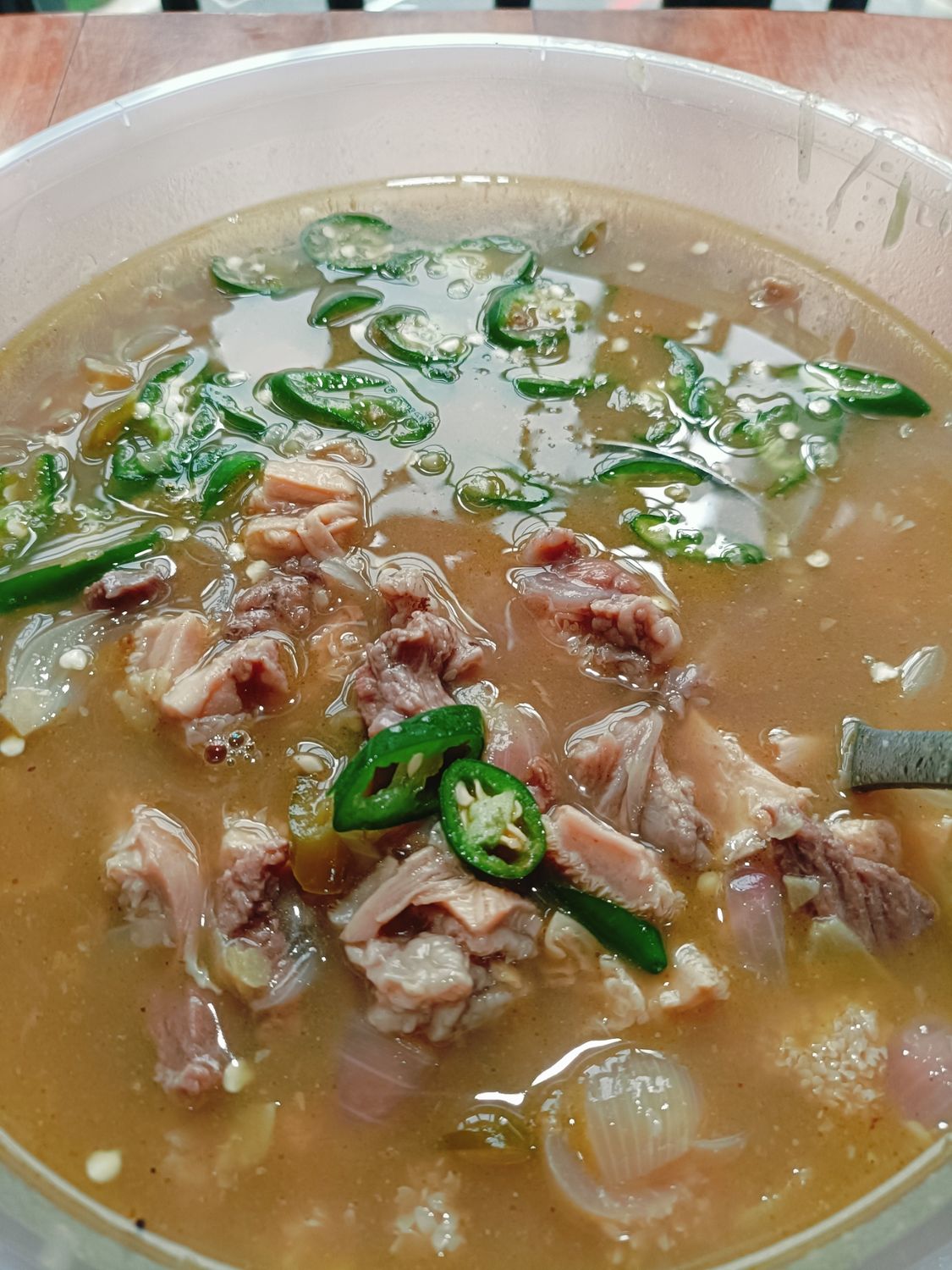 Pinapaitan